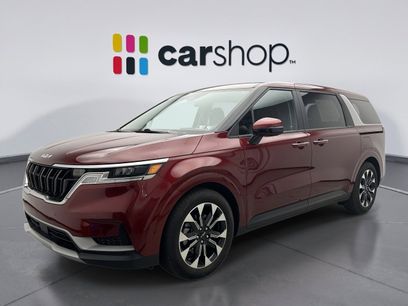 Used 2024 Kia Carnival EX