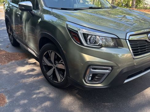 Used 2019 Subaru Forester Touring w/ Popular Package #3 image 2