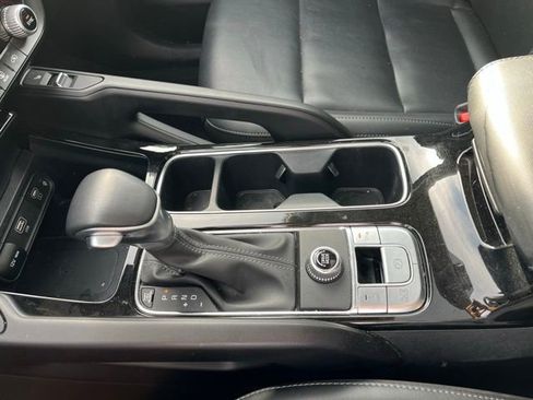 Used 2025 Kia Telluride S image 24