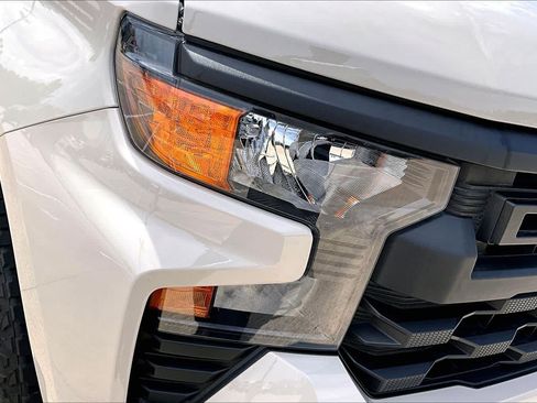 Used 2026 Chevrolet Silverado 1500 Custom RWD image 28