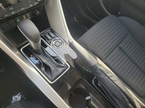 New 2026 Mitsubishi Eclipse Cross LE image 32