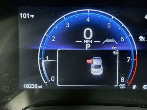 Used 2026 Toyota Corolla LE FWD image 16