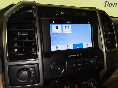 Used 2018 Ford F150 XLT w/ Equipment Group 302A Luxury AWD/4WD image 22