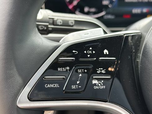 Certified 2025 Mercedes-Benz GLE 350 4MATIC image 28