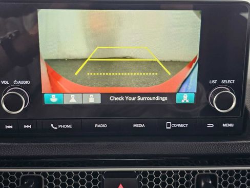 Used 2025 Honda Civic Sport image 26