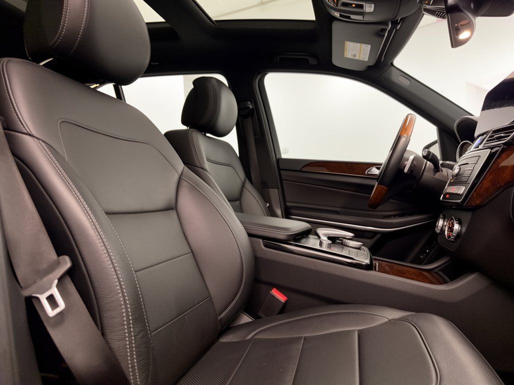Used 2019 Mercedes-Benz GLS 550 4MATIC image 30
