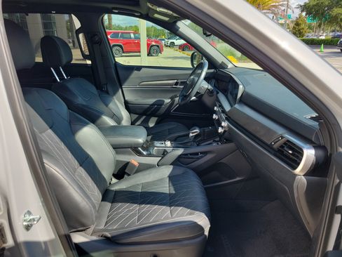 Used 2024 Kia Telluride EX X-Line AWD/4WD image 33