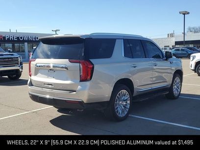 Used 2023 GMC Yukon SLT w/ SLT Luxury Package