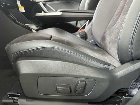 New 2026 BMW X2 xDrive28i w/ Technology Package image 12