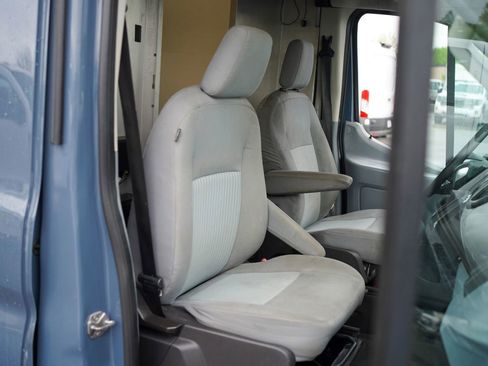 Used 2019 Ford Transit 250 148 High Roof Extended RWD image 23