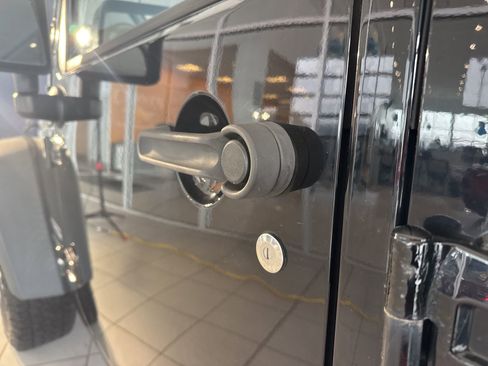 Used 2015 Jeep Wrangler Unlimited Sport w/ Quick Order Package 24S image 12