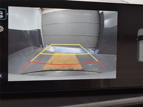 Used 2025 Hyundai Santa Fe SEL image 13