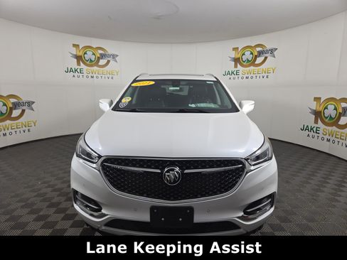 Certified 2021 Buick Enclave Avenir w/ Avenir Technology Package image 2