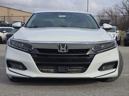 Used 2019 Honda Accord Touring image 14