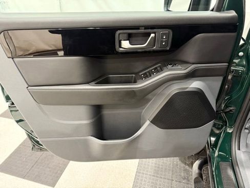 Used 2024 INEOS Grenadier Fieldmaster Edition image 15