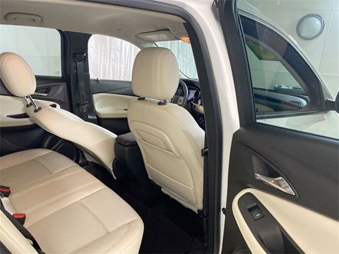 Certified 2023 Buick Encore GX Select w/ Safety Package II image 32