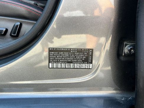 Used 2013 Volkswagen Jetta GLI Autobahn image 20