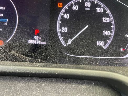 Used 2019 Honda Accord LX image 2