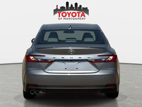 New 2026 Toyota Camry SE image 4