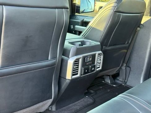 Used 2020 Ford F150 Platinum w/ Equipment Group 701A Luxury AWD/4WD image 28