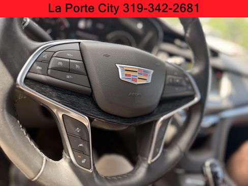 Used 2023 Cadillac XT5 Premium Luxury AWD/4WD image 15