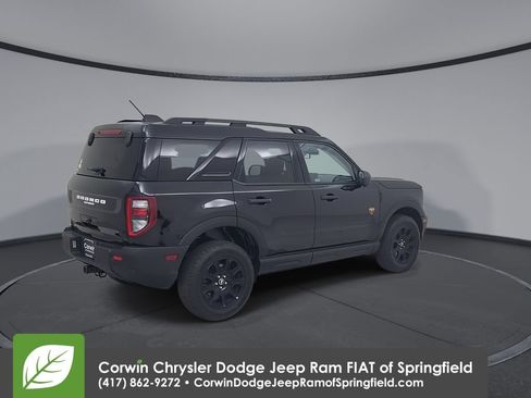 Used 2025 Ford Bronco Sport Badlands AWD/4WD image 15