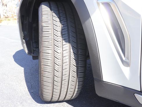 Used 2022 BMW X5 sDrive40i w/ Premium Package image 40