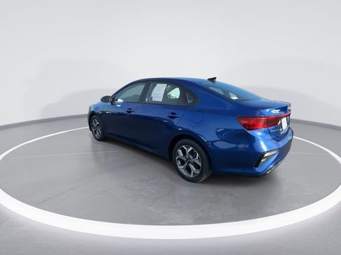 Used 2021 Kia Forte LXS FWD image 6