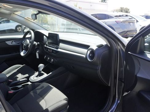 Used 2023 Kia Forte LXS FWD image 24
