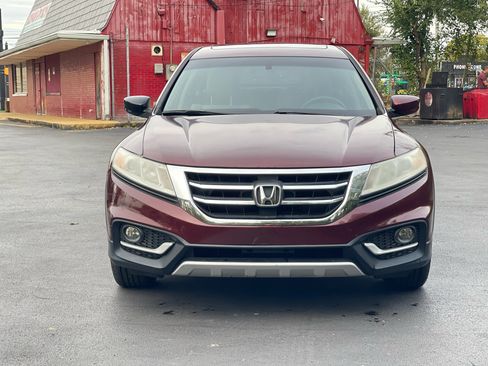 Used 2014 Honda Crosstour EX image 2