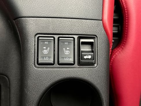 Used 2024 Nissan Z Performance w/ Floor Mat Package RWD image 17