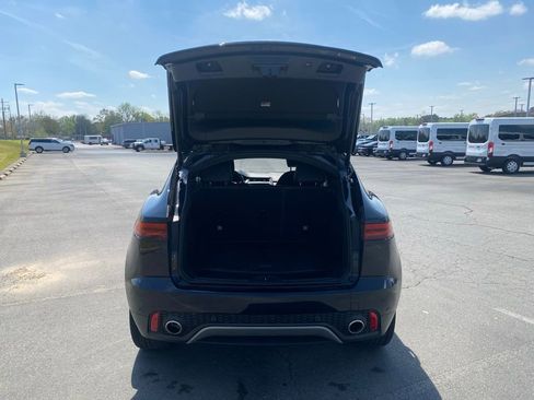 Used 2019 Jaguar E-PACE S image 9