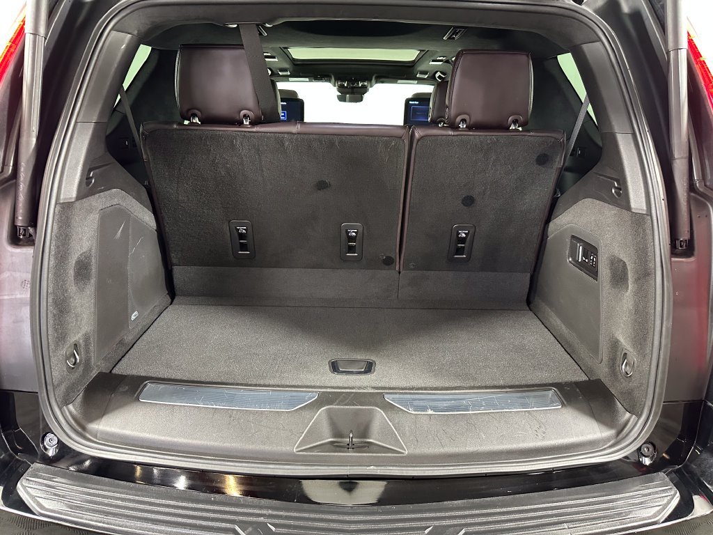 Used 2023 Cadillac Escalade Premium Luxury Platinum w/ LPO, Radiant Package AWD/4WD image 36