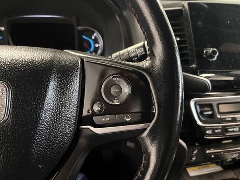 Used 2022 Honda Pilot Black Edition image 24