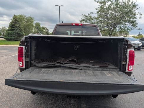 Used 2015 RAM 1500 Laramie w/ Convenience Group AWD/4WD image 15