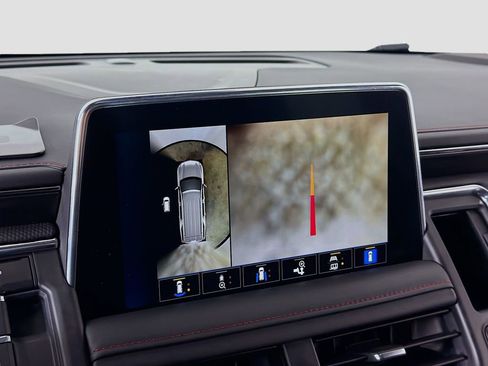 Used 2024 Chevrolet Suburban RST w/ Luxury Package image 38