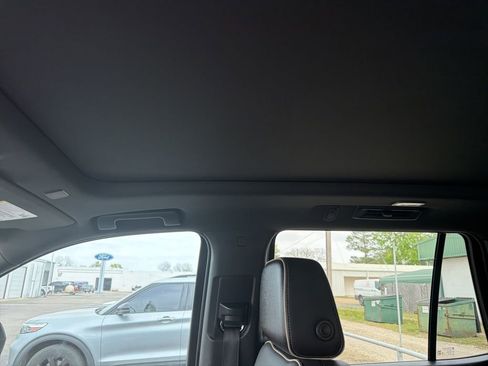 Used 2023 Chevrolet Tahoe Premier w/ Texas Edition image 33