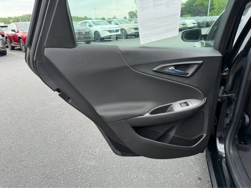 Used 2022 Chevrolet Malibu LS FWD image 19