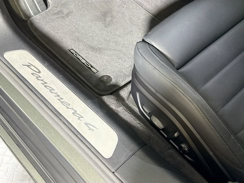 Certified 2026 Porsche Panamera 4 AWD/4WD image 23