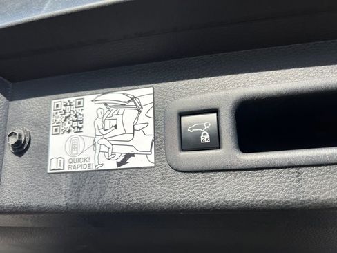 Certified 2022 Toyota Sienna XSE image 47