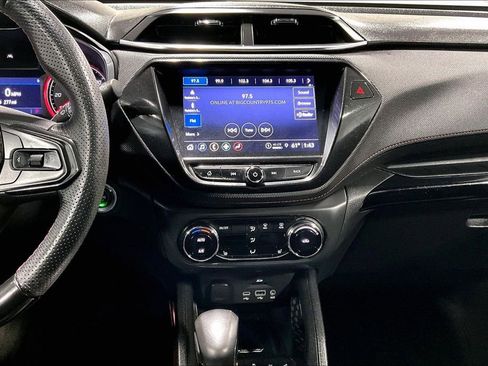 Used 2023 Chevrolet TrailBlazer RS w/ Sun and Liftgate Package image 8