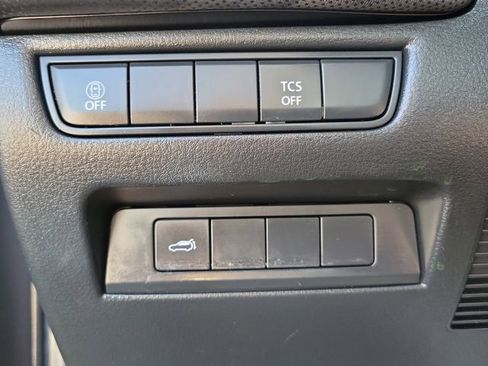 Certified 2025 MAZDA CX-50 AWD 2.5 S w/ Premium Package image 17