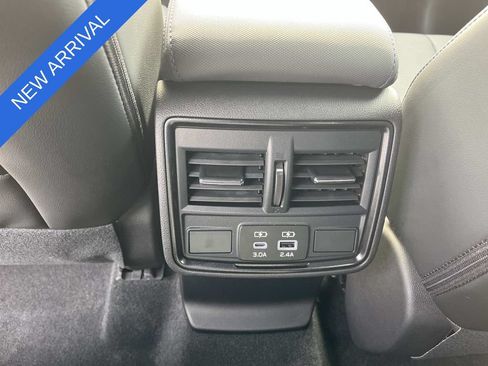 Used 2026 Subaru Forester Limited AWD/4WD image 18