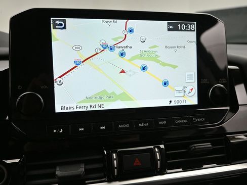 Used 2022 Nissan Pathfinder SL image 19