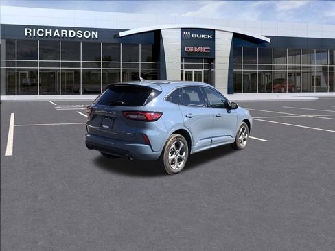 Used 2023 Ford Escape ST-Line w/ Tech Pack #1 image 5