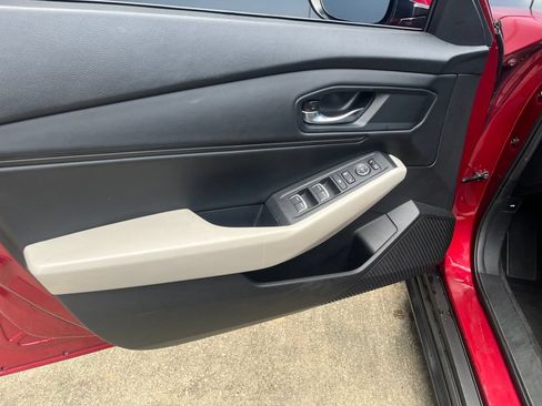 Used 2023 Honda Accord EX image 10