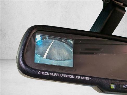 Used 2011 Toyota Tacoma PreRunner w/ SR5 Pkg #2 RWD image 11