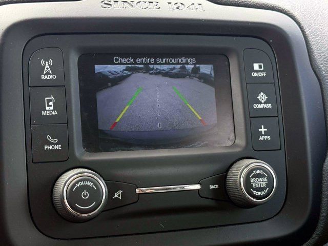 Certified 2017 Jeep Renegade Trailhawk w/ Premium Trailhawk Package AWD/4WD image 27