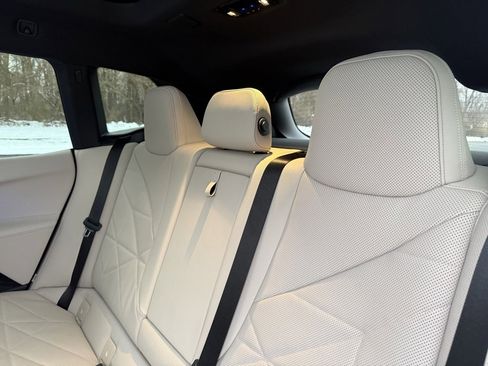 Certified 2024 BMW iX M60 image 24