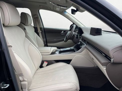 Used 2022 Genesis GV80 2.5T w/ Prestige Package 04 image 18